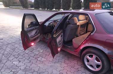 Седан Honda Accord 1993 в 