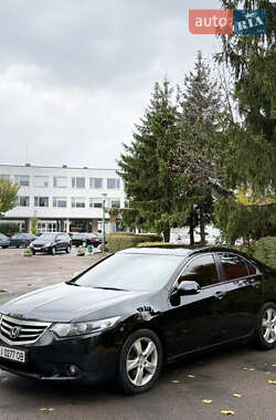 Седан Honda Accord 2011 в 