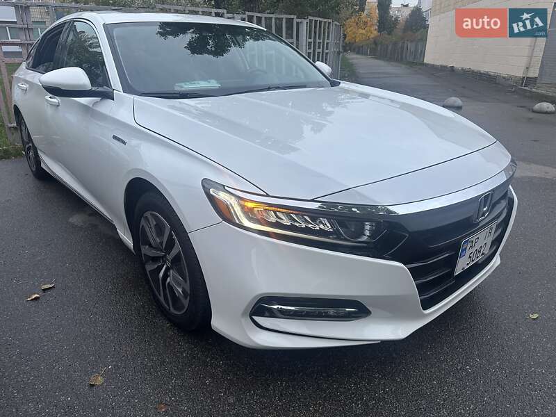 Седан Honda Accord 2018 в Киеве фото 4 Седан Honda Accord 2018 в Киеве