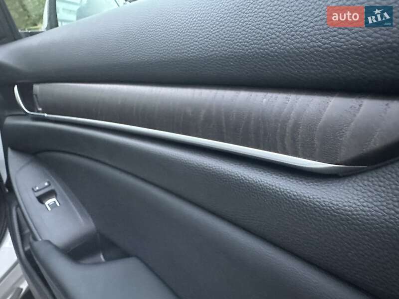 Седан Honda Accord 2018 в Киеве фото 26 Седан Honda Accord 2018 в Киеве