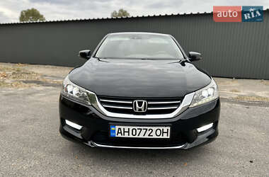 Седан Honda Accord 2013 в Каменском