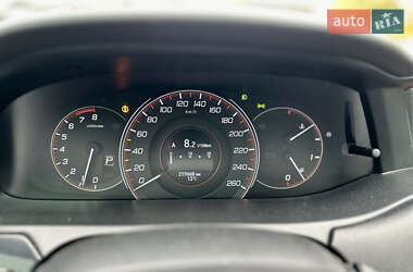 Седан Honda Accord 2013 в 