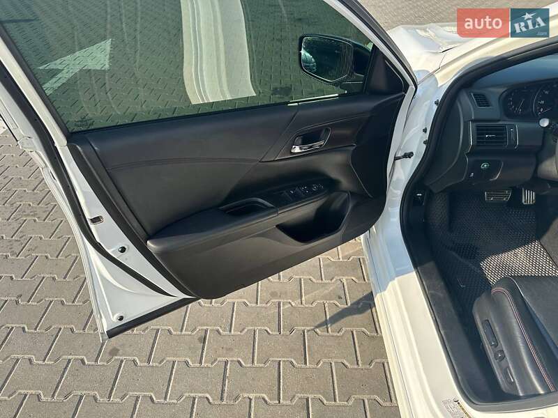 Седан Honda Accord 2016 в Києві фото 18 Седан Honda Accord 2016 в Києві