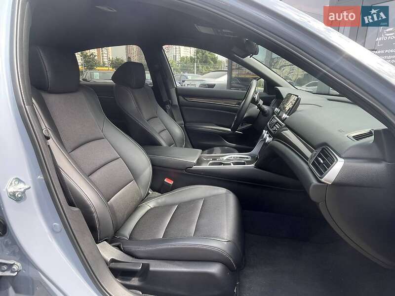 Седан Honda Accord 2022 в Киеве фото 18 Седан Honda Accord 2022 в Киеве