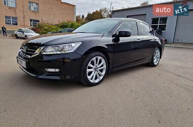 Седан Honda Accord 2013 в 