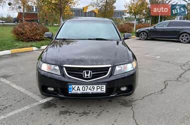 Седан Honda Accord 2005 в  фото 16 Седан Honda Accord 2005 в