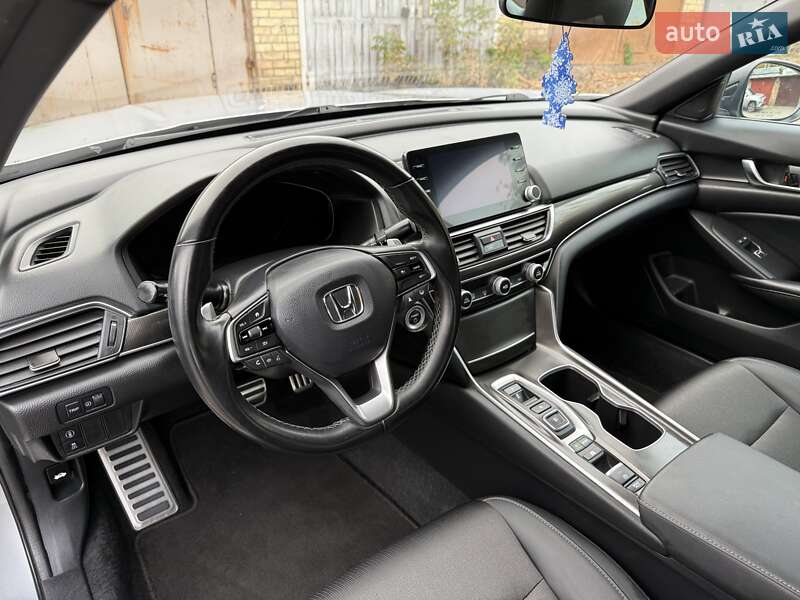 Седан Honda Accord 2022 в Києві