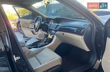 Седан Honda Accord 2016 в 