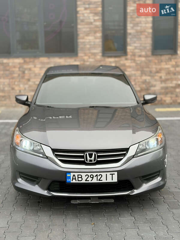 Седан Honda Accord 2014 в Виннице
