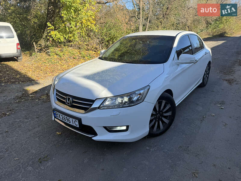 Седан Honda Accord 2013 в Киеве фото 6 Седан Honda Accord 2013 в Киеве
