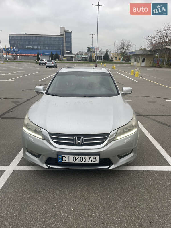 Седан Honda Accord 2013 в Борисполе фото 27 Седан Honda Accord 2013 в Борисполе