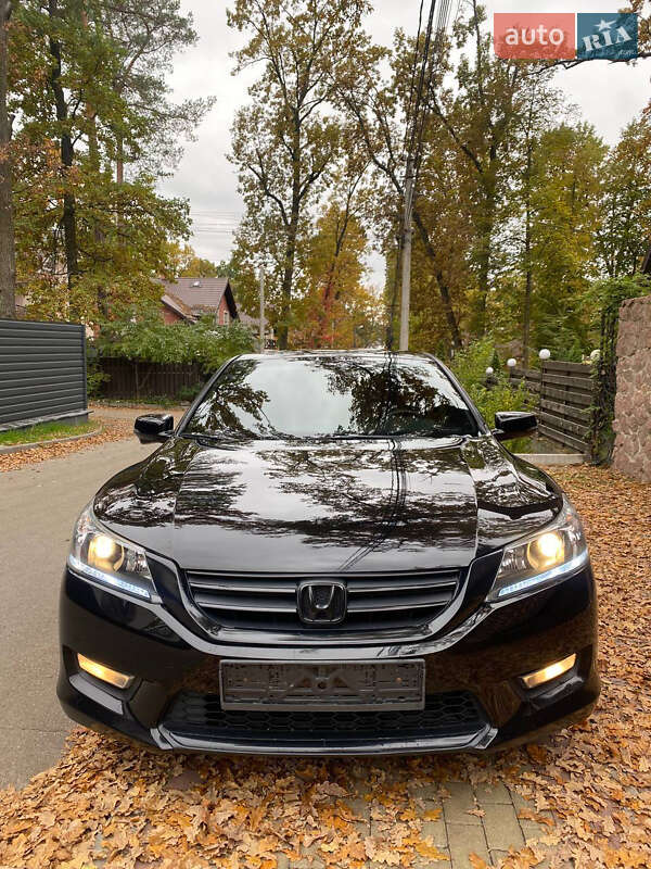 Седан Honda Accord 2012 в Киеве фото Седан Honda Accord 2012 в Киеве