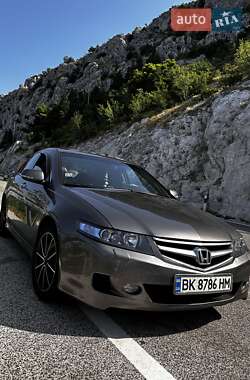 Седан Honda Accord 2007 в  фото 9 Седан Honda Accord 2007 в