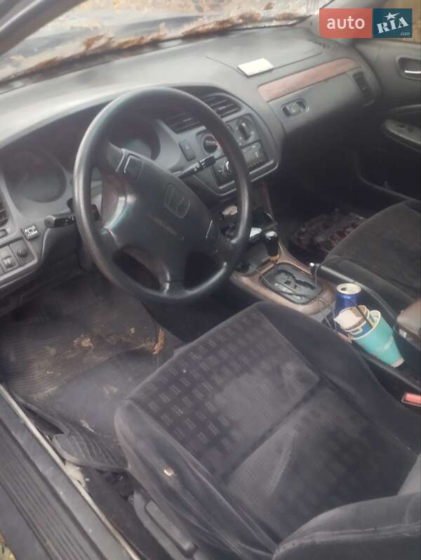 Седан Honda Accord 2002 в Полтаве фото 2 Седан Honda Accord 2002 в Полтаве