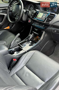 Купе Honda Accord 2017 в 