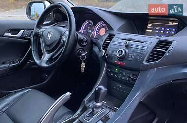 Седан Honda Accord 2011 в  фото 33 Седан Honda Accord 2011 в