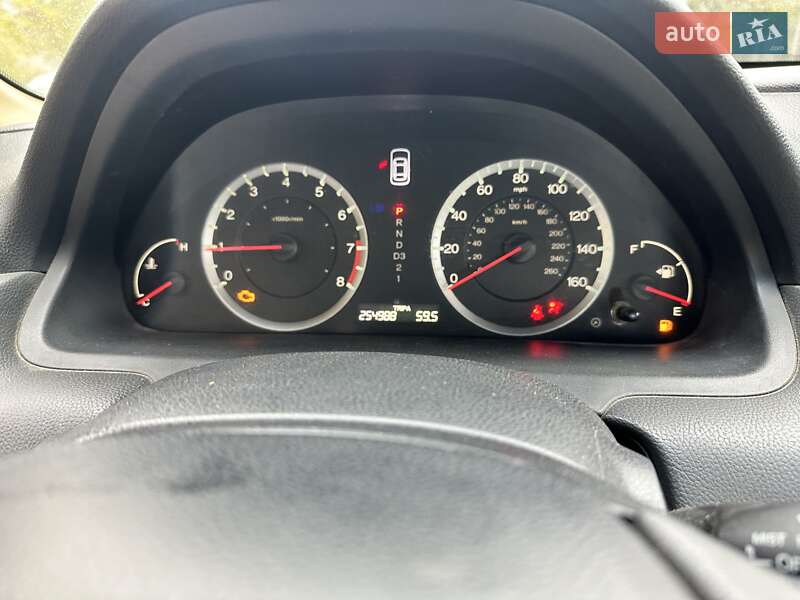 Купе Honda Accord 2008 в Киеве фото 6 Купе Honda Accord 2008 в Киеве