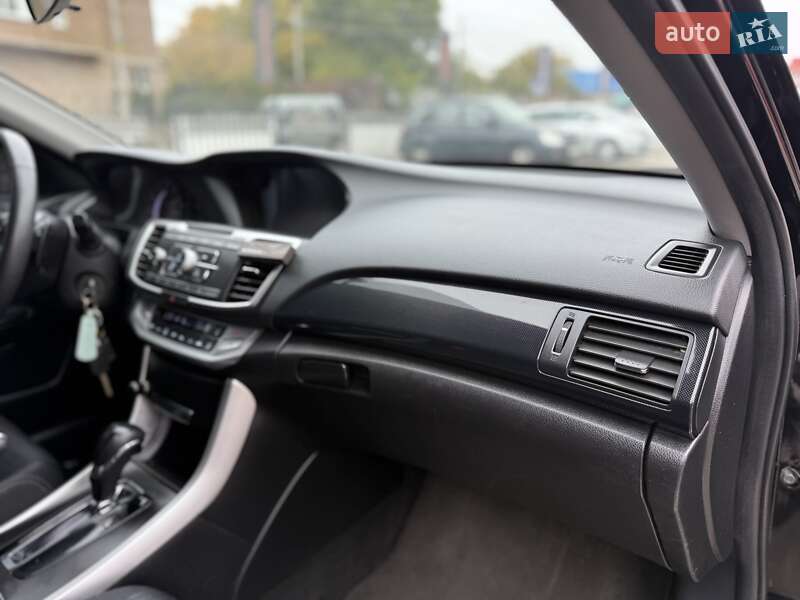 Седан Honda Accord 2014 в Києві фото 25 Седан Honda Accord 2014 в Києві