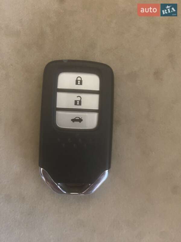 Седан Honda Accord 2014 в Чернигове