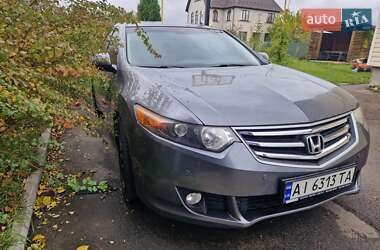 Седан Honda Accord 2010 в Киеве