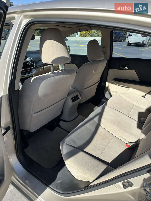 Седан Honda Accord 2013 в Тернополі фото 10 Седан Honda Accord 2013 в Тернополі