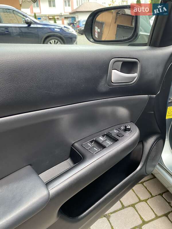 Седан Honda Accord 2005 в Івано-Франківську