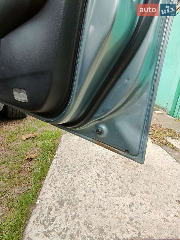 Седан Honda Accord 2003 в Новомосковске