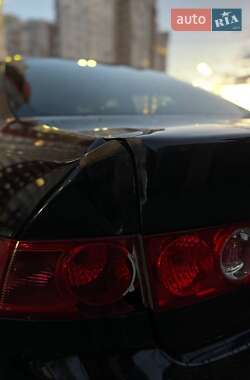 Седан Honda Accord 2005 в Києві