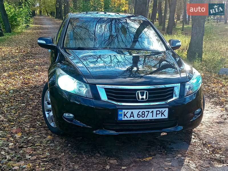 Седан Honda Accord 2008 в Виннице