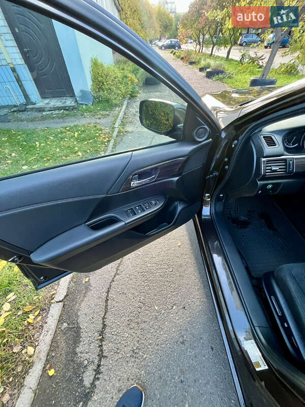 Седан Honda Accord 2015 в Черкасах фото 24 Седан Honda Accord 2015 в Черкасах