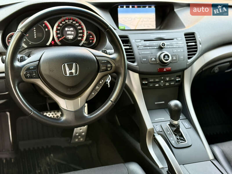 Седан Honda Accord 2008 в Умани