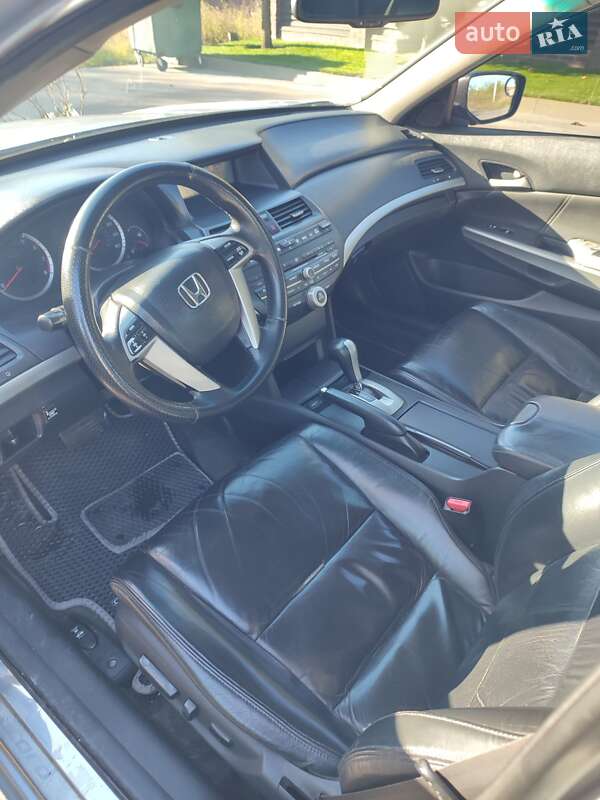 Седан Honda Accord 2007 в Киеве