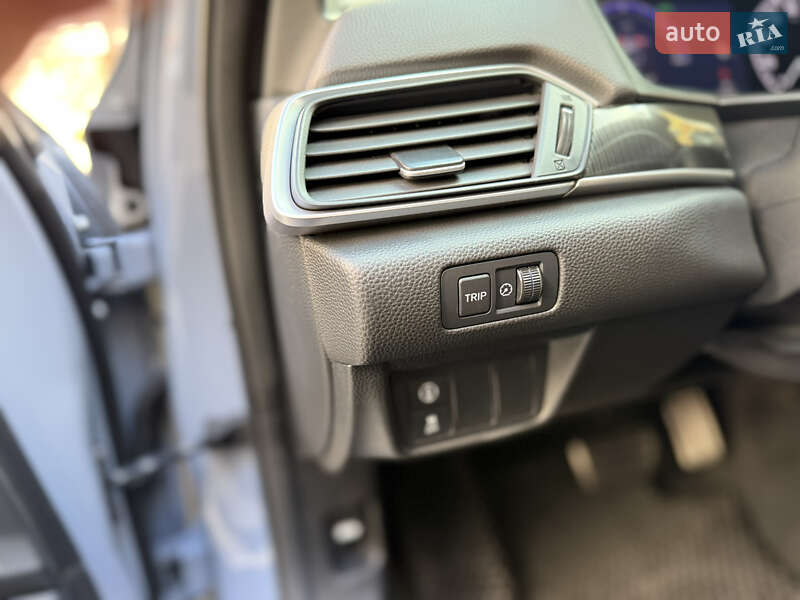 Седан Honda Accord 2022 в Киеве фото 47 Седан Honda Accord 2022 в Киеве