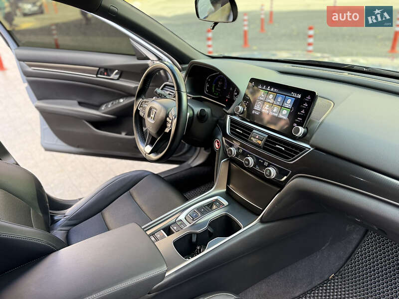 Седан Honda Accord 2022 в Киеве фото 57 Седан Honda Accord 2022 в Киеве