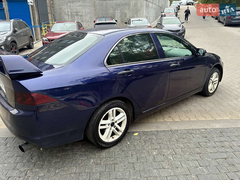 Седан Honda Accord 2004 в Києві