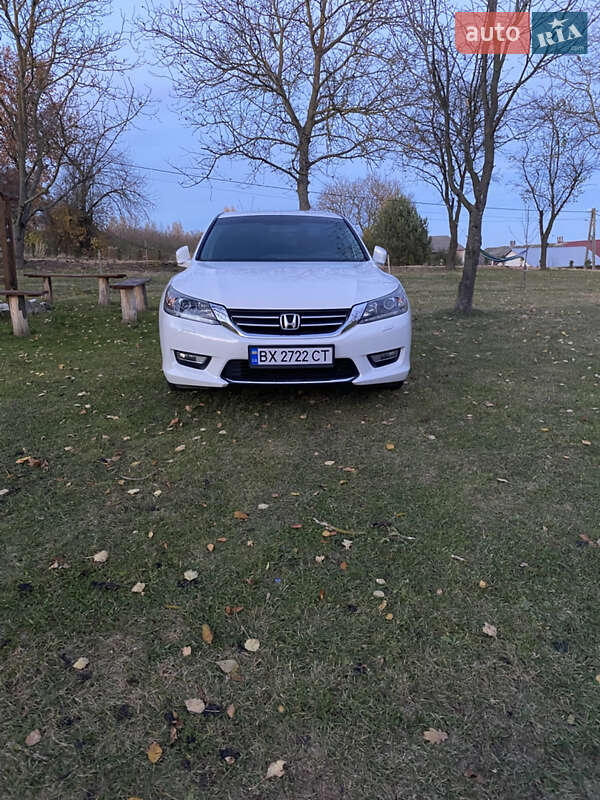 Седан Honda Accord 2013 в Хмельницком фото 19 Седан Honda Accord 2013 в Хмельницком