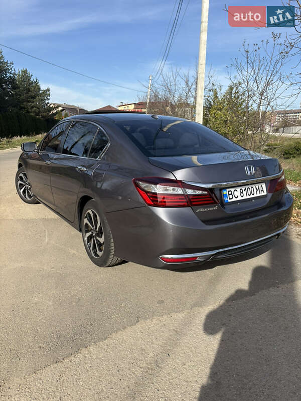 Седан Honda Accord 2017 в Івано-Франківську