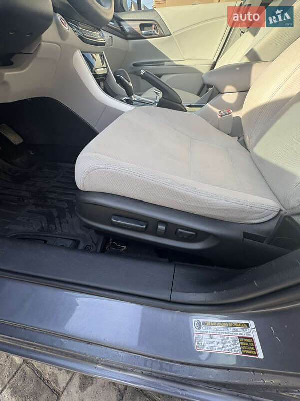 Седан Honda Accord 2017 в Івано-Франківську