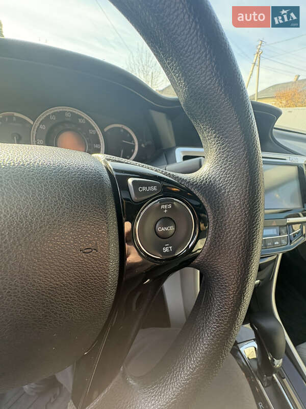 Седан Honda Accord 2017 в Івано-Франківську