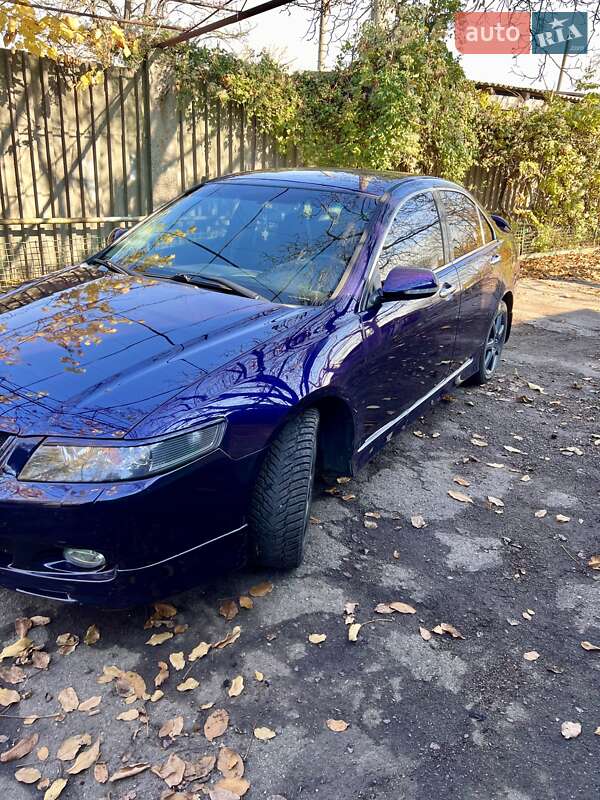 Седан Honda Accord 2003 в Запорожье