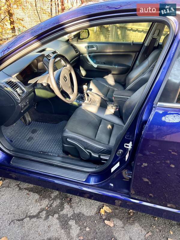 Седан Honda Accord 2003 в Запорожье