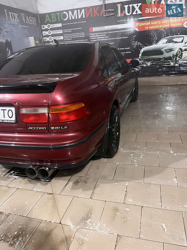 Седан Honda Accord 1994 в Ізмаїлі