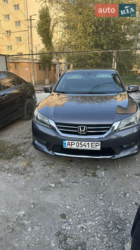 Седан Honda Accord 2014 в Днепре
