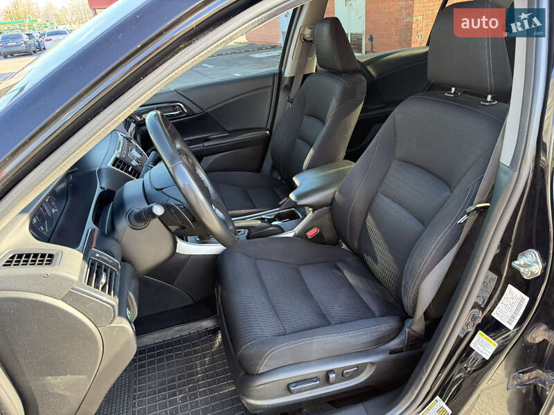 Седан Honda Accord 2015 в Киеве