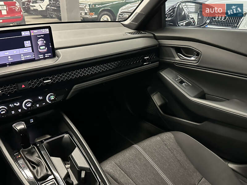 Седан Honda Accord 2023 в Харькове