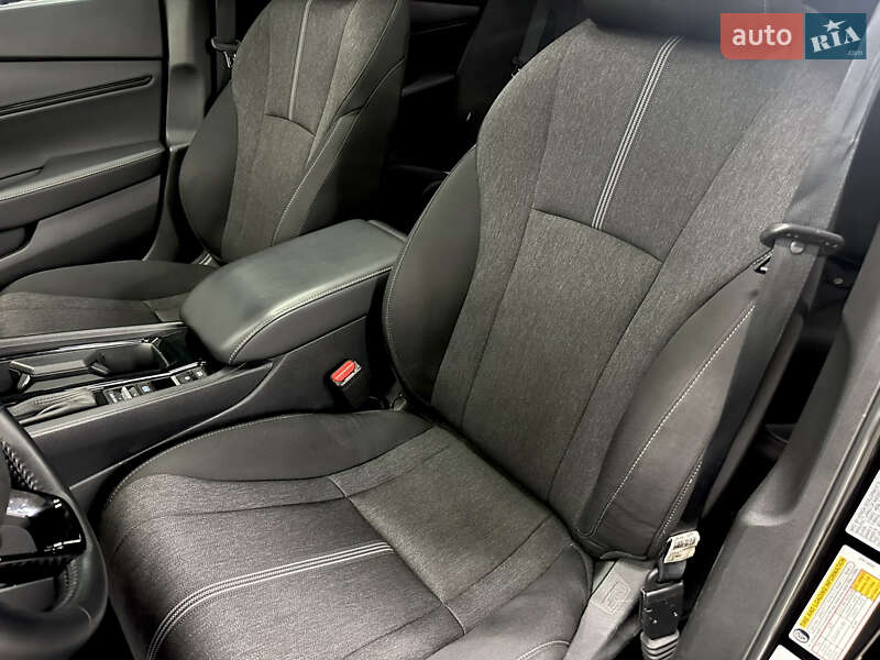 Седан Honda Accord 2023 в Харькове