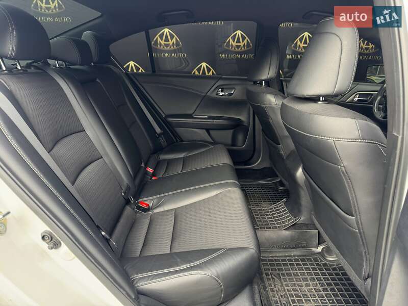 Седан Honda Accord 2016 в Киеве фото 11 Седан Honda Accord 2016 в Киеве