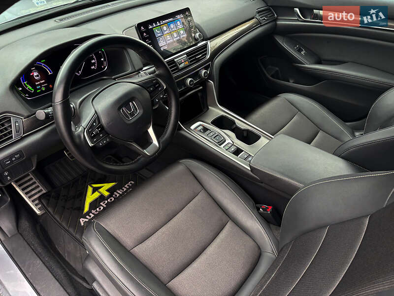 Седан Honda Accord 2022 в Киеве
