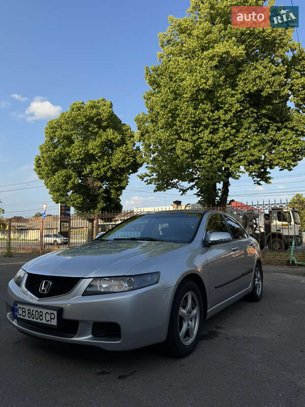 Седан Honda Accord 2003 в Чернигове