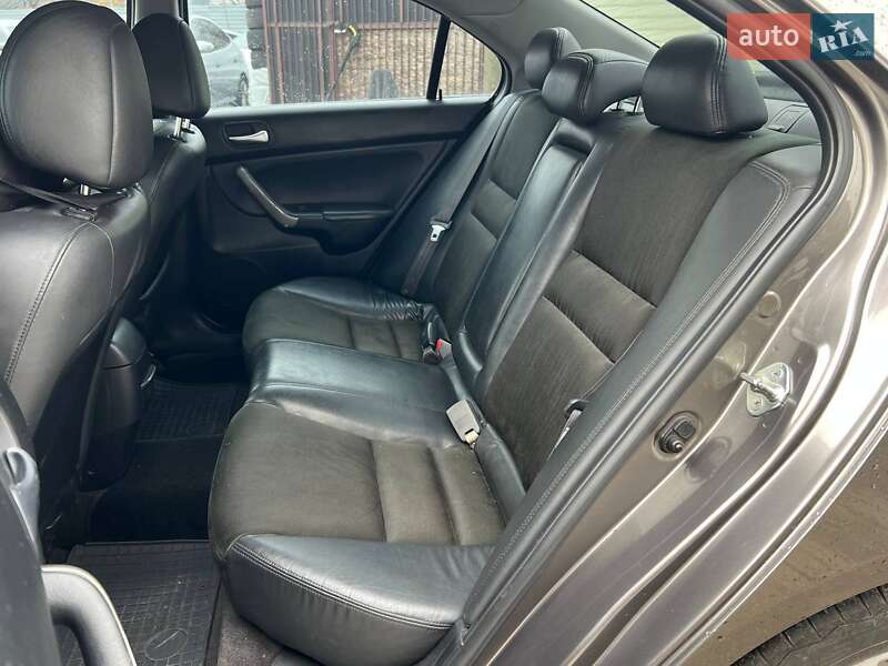 Седан Honda Accord 2008 в Киеве